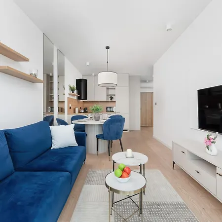 Elegancki Z Parkingiem W Centrum Wroclawia By Renters Prestige Διαμέρισμα