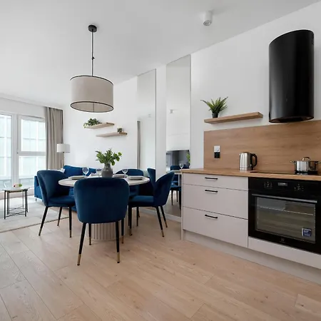 Elegancki Z Parkingiem W Centrum Wroclawia By Renters Prestige Διαμέρισμα *